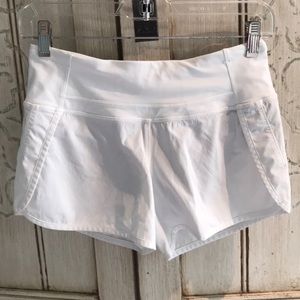 Size 2 Lululemon Athletica shorts GREAT quality!🍋